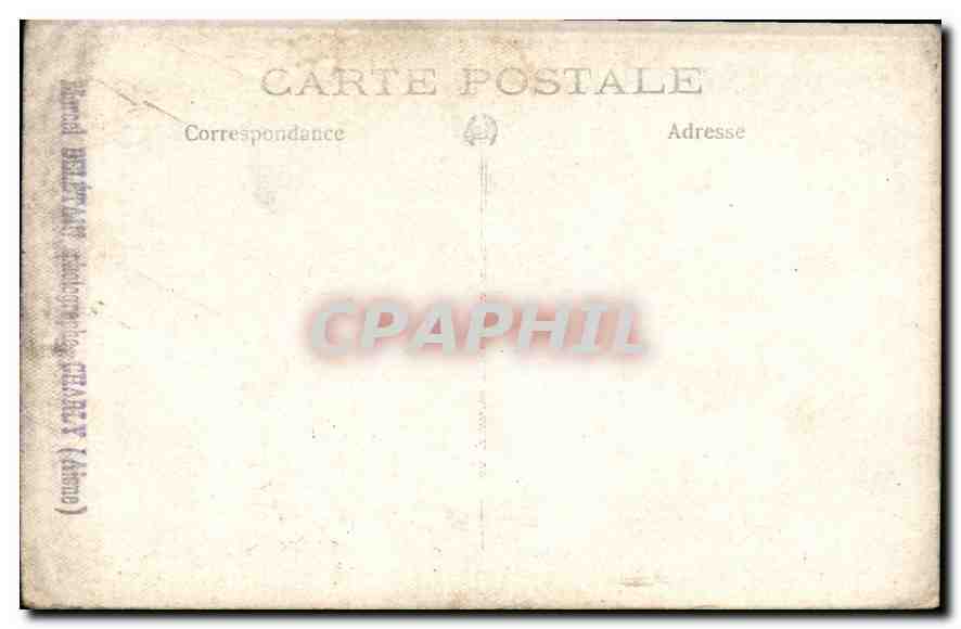Famille — portrait studio — éditeur non identifié, n° de série non visible — Back
