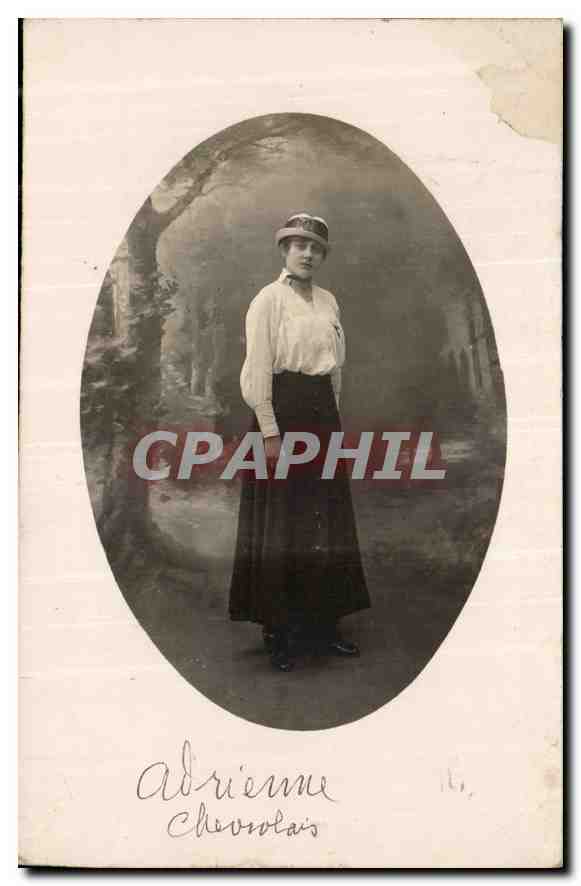 Adrienne Chevrolais — portrait féminin en tenue d'époque — éditeur Chevrolais, n° 161