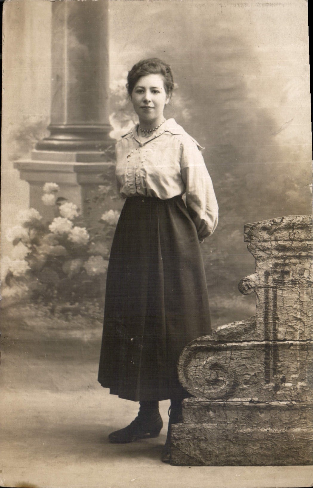 CARTE PHOTO Femme