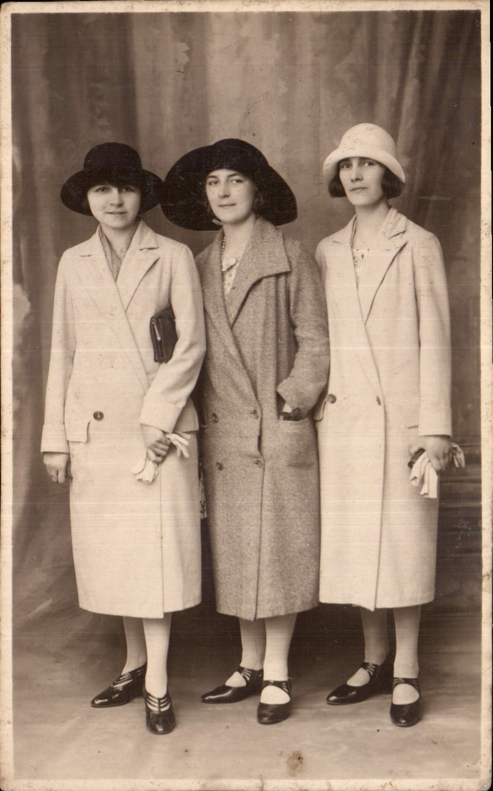 CARTE PHOTO Femmes 