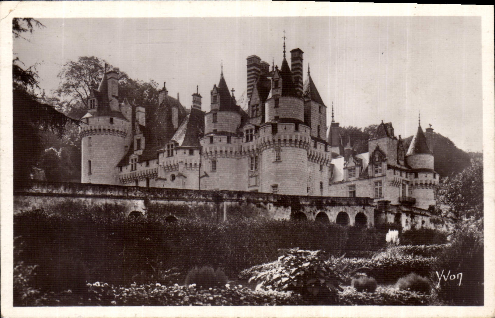 CPA La Douce France Chateaux de la Loire Chateau de Rigny Usse Vue d'ensemble Nord Est 