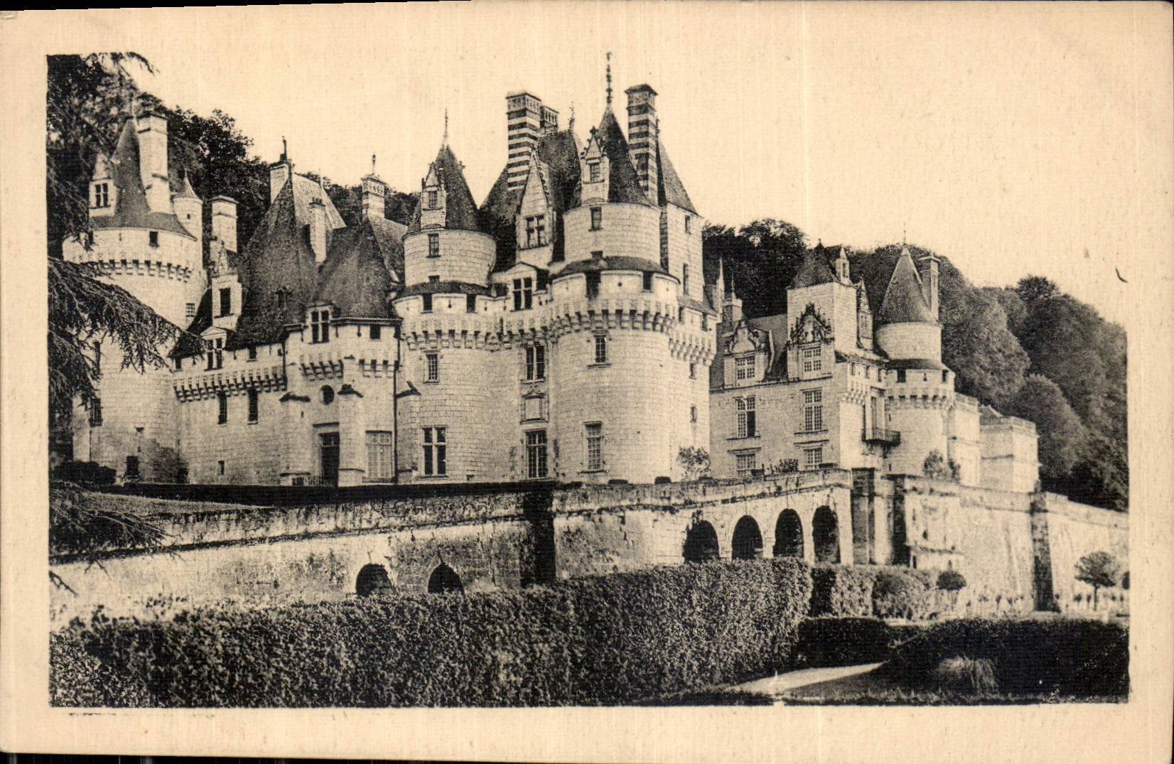 CPA Usse I et L Le Chateau mon hist 