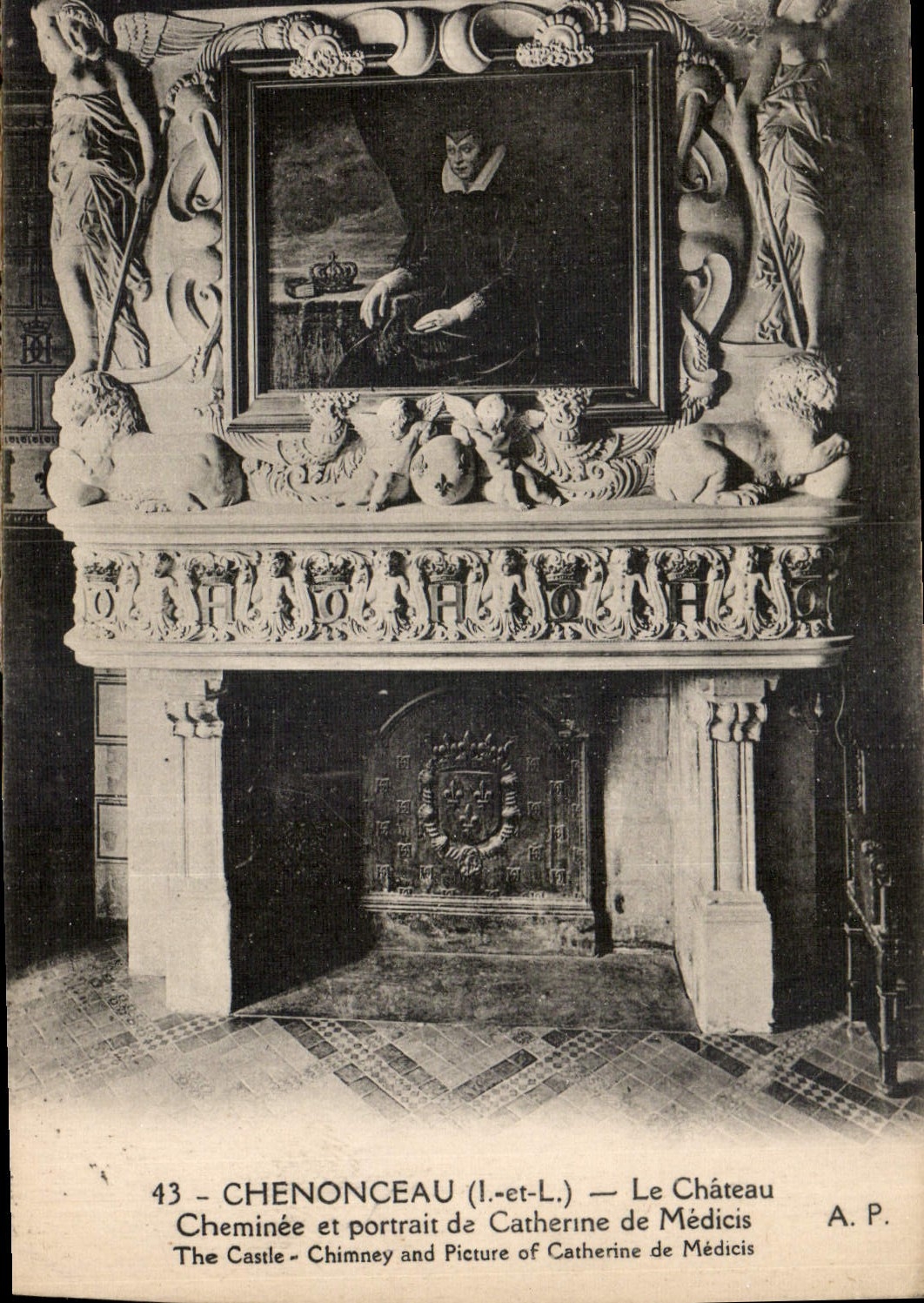 CPA Chenonceau I et L Le Chatau Cheminee et portrait de Catherine de Medicis 