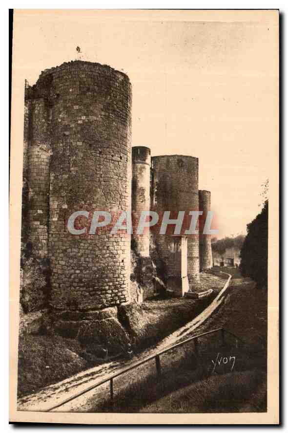 CPA La Douce France Chateaux de la Loire Chateau de Loches Facade Occidentale 