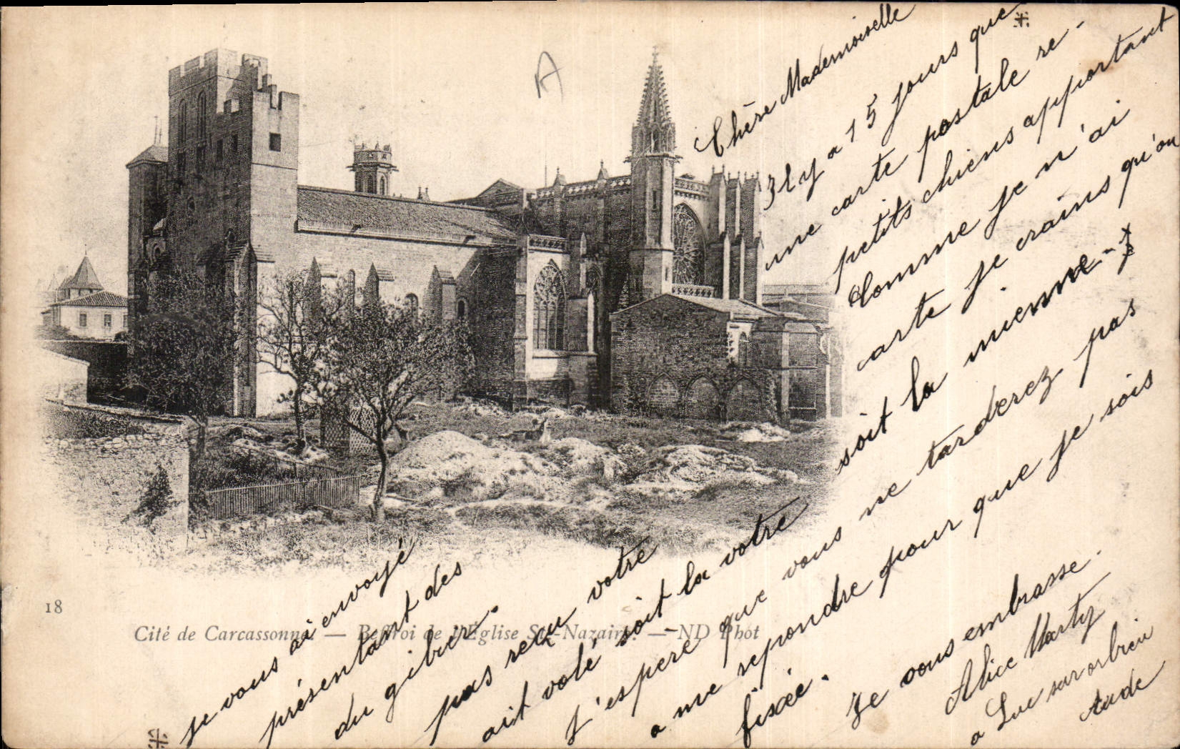 CPA Cite de Carcassonne Beffroi de l'Eglise St Nazaire 