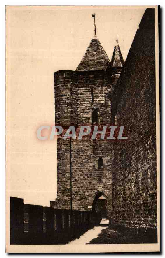 CPA Carcassonne Aude La Cite La Tour carree de l'Eveue 