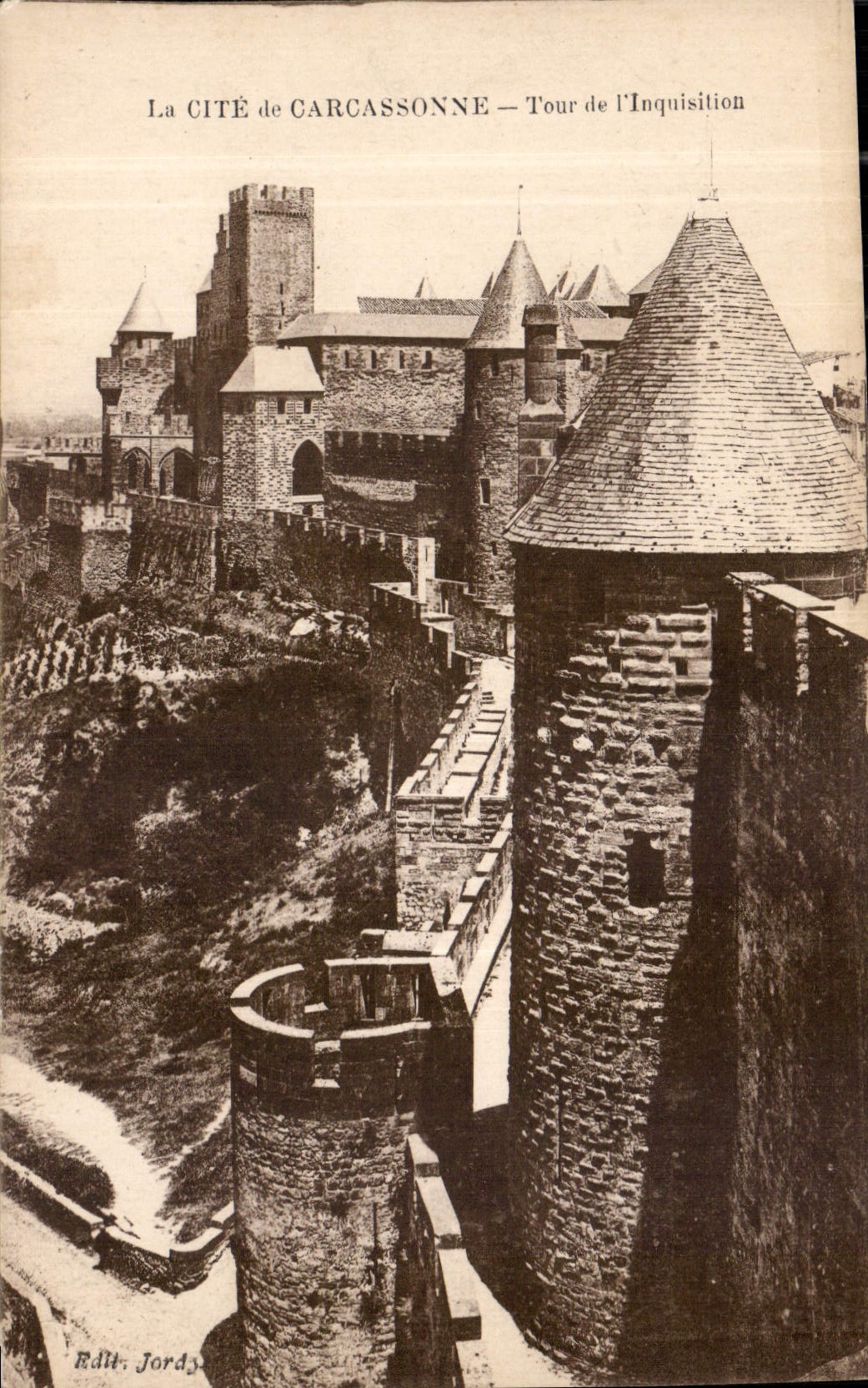 CPA La Cite de Carcassonne Tour de L'Inquisition 