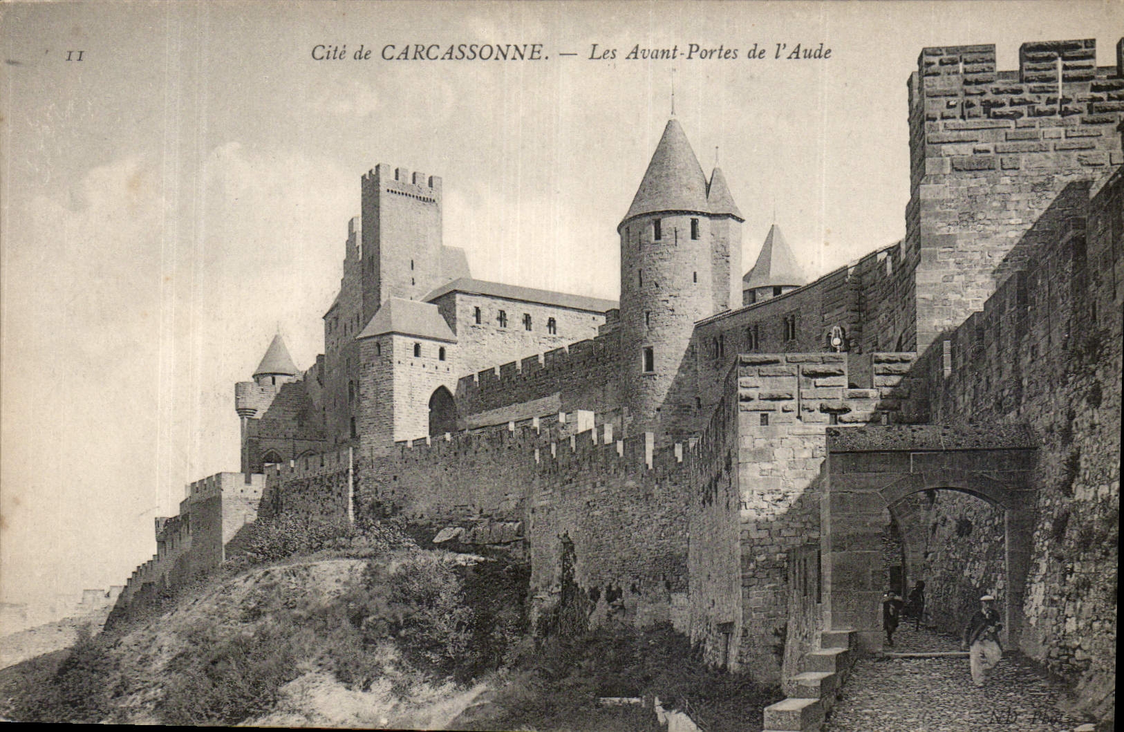 CPA Cite de Carcassonne Les Avant Portes de L'Aude 