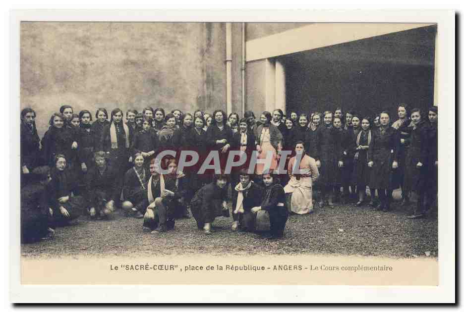 AnGERS le Sacre Coeur place de la republique le Cours complementaire Animation CPA