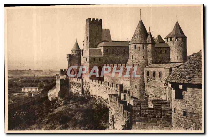CPA Carcassonne Aude la cite le Chateau Comtal 