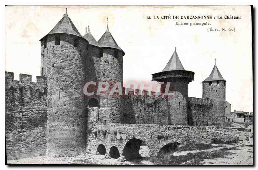 CPA La Cite de Carcassonne le Chateau Entree principale 