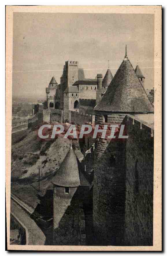 CPA Cite de Carcassonne le Chateau Defenses du Front Occidental 