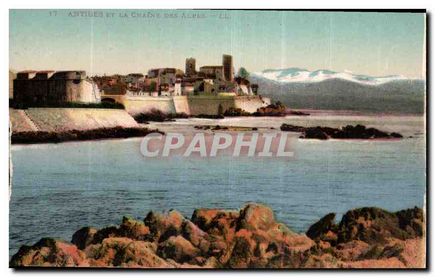 CPA Antibes et la chaine des Alpes 