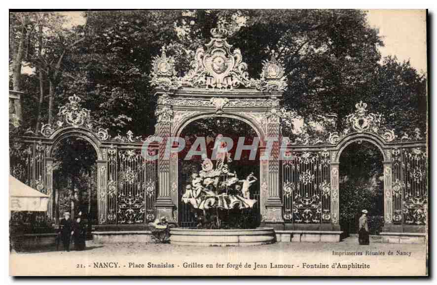 CPA Nancy Place Stanislav Grilles en fer forge de Jean Lamour Fontaine d'Amphitrite 
