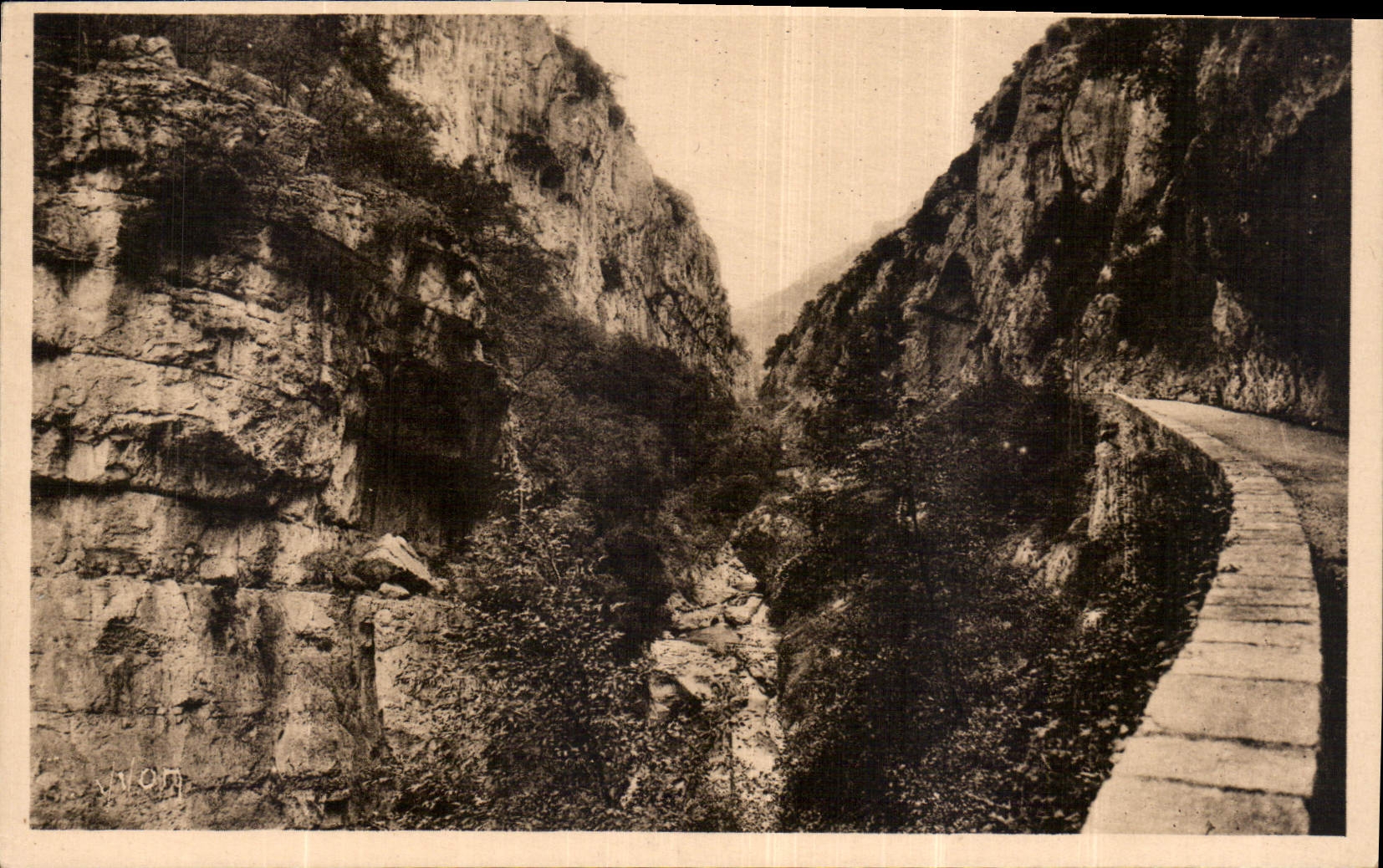 Gorges du Loup — A-M — Éditions d'Art YvC, Paris