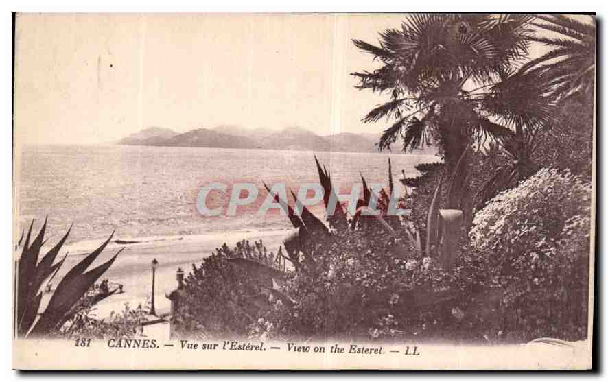 CPA Cannes vue sur l'Esterel 