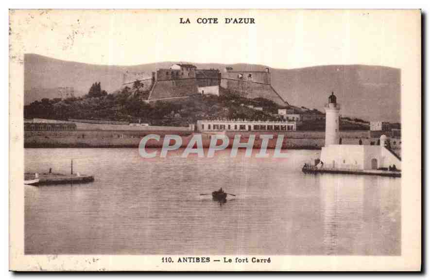 CPA La Cote d'Azur Le Fort Carre Phare