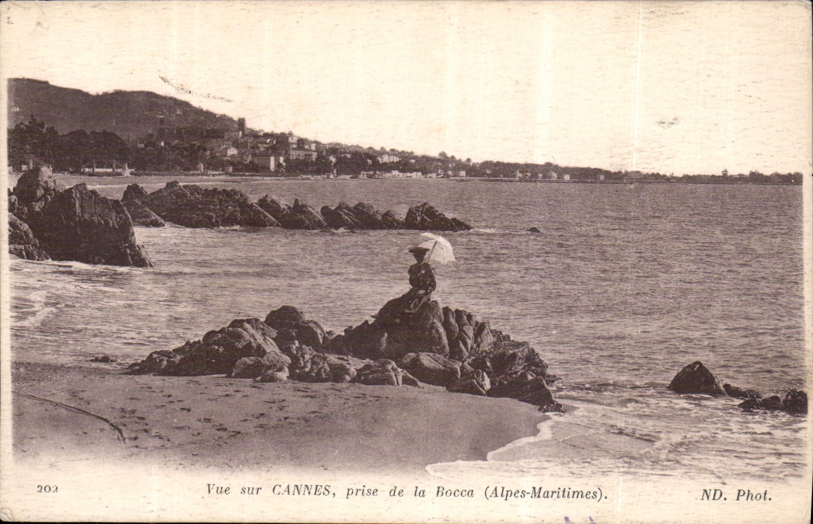Vue sur CANNES, prise de la Bocca (Alpes-Maritimes) — ND. Phot. — n° 202