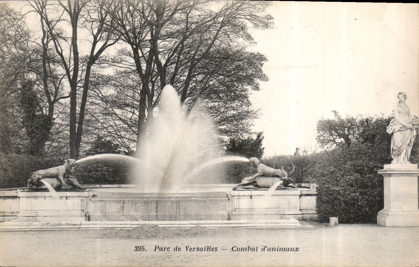 CPA Parc de Versailles Combat d'animaux