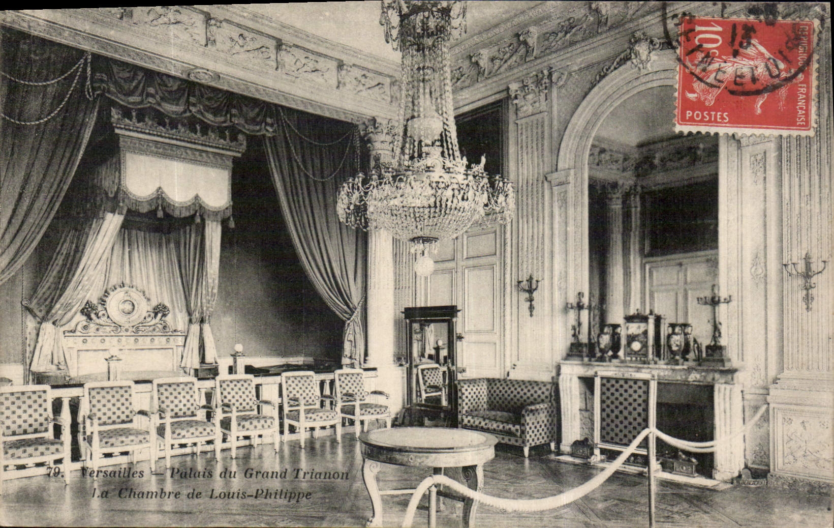 Versailles — Palais du Grand Trianon — La Chambre de Louis-Philippe — Héliotypie A. Bourdier
