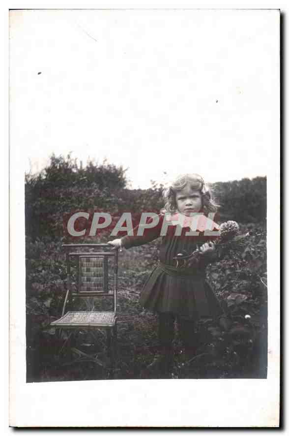 CARTE PHOTO Enfant poupee