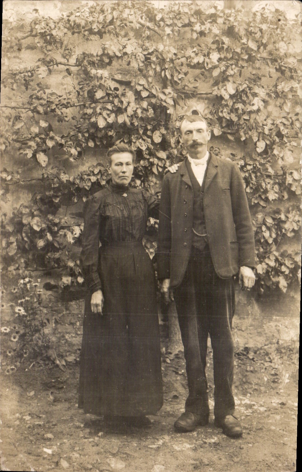 CARTE PHOTO Femme