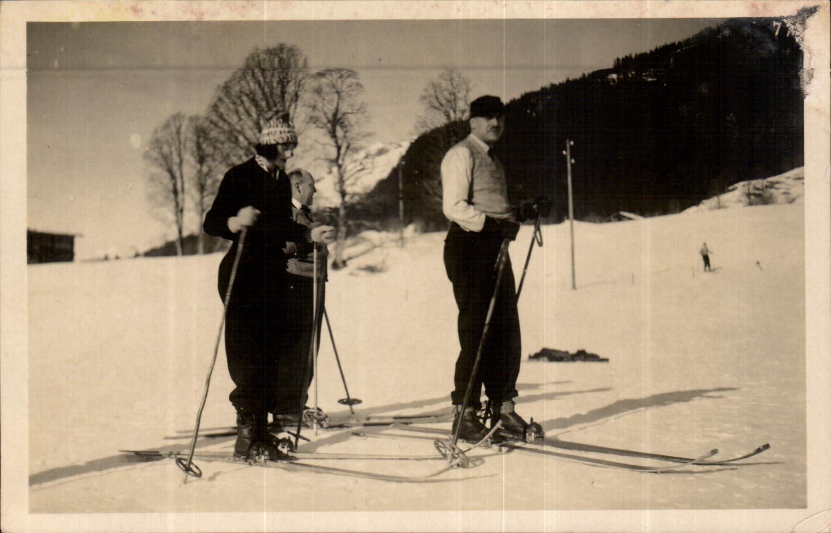 CARTE PHOTO Femme Ski Grundelwald