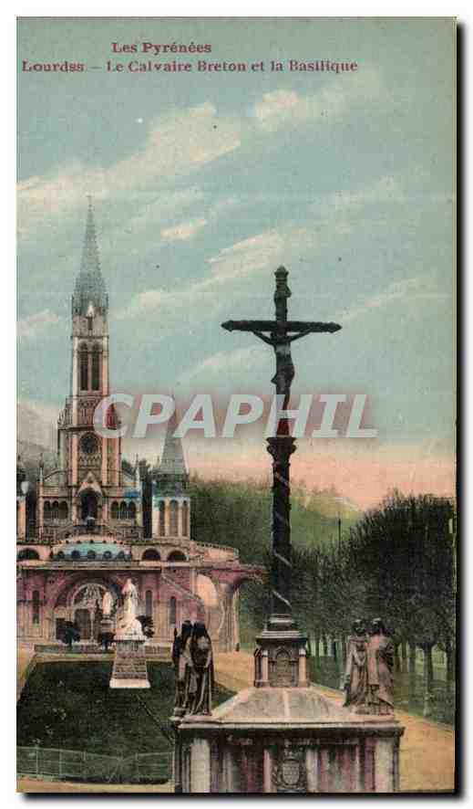 CPA Les Pyrenees Lourdes le Calvaire Breton et la Basilique 