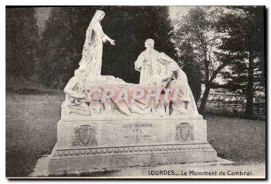CPA Lourdes le Monment de Cambrai 