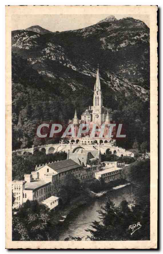 CPA Lourdes la Basilique et le gave 