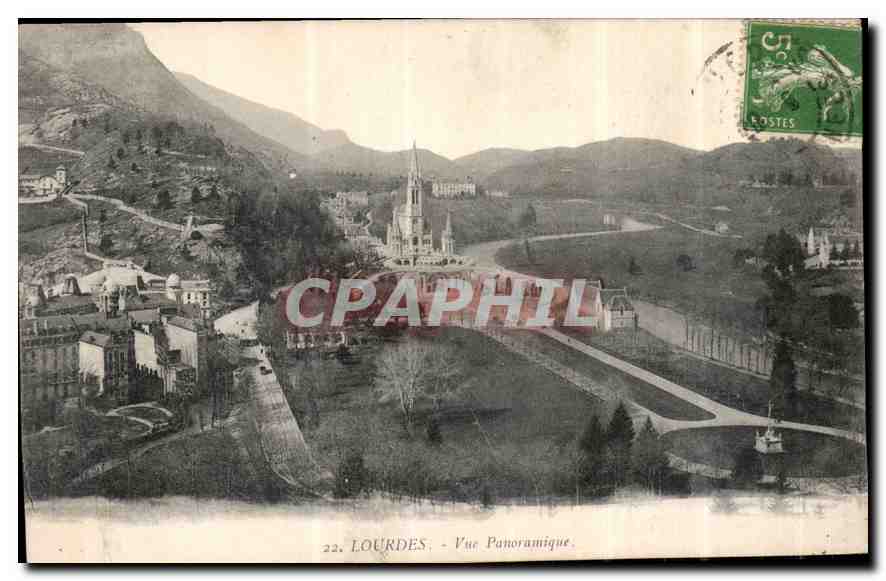CPA Lourdes vue panoramique 