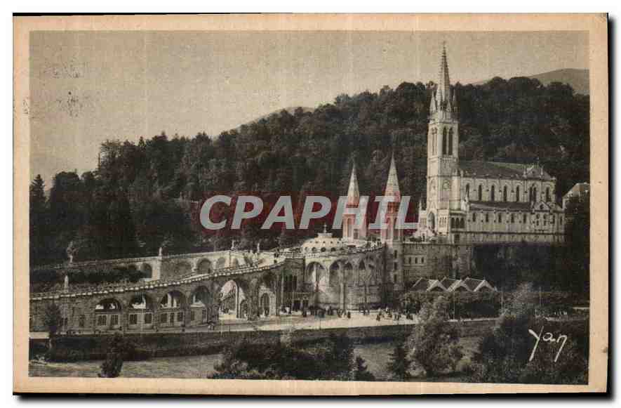 CPA Lourdes La Basilique et le Calvaire 