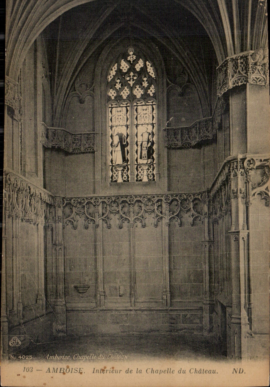CPA Amboise Interieur de la Chapelle du Chateau 