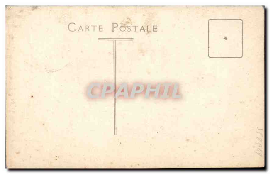CARTE PHOTO Femme Rochechouart Paris — Verso