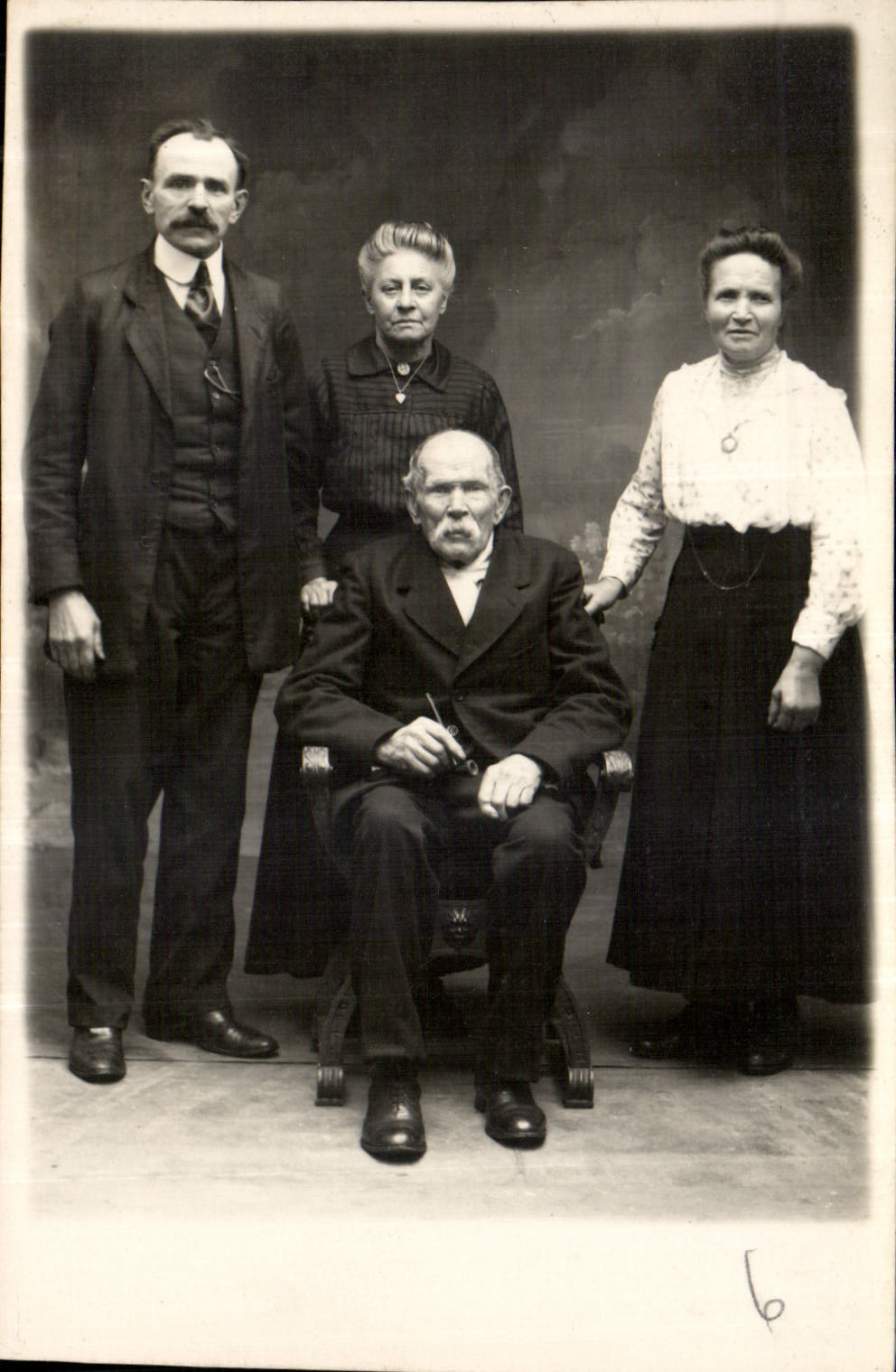 CARTE PHOTO Famille