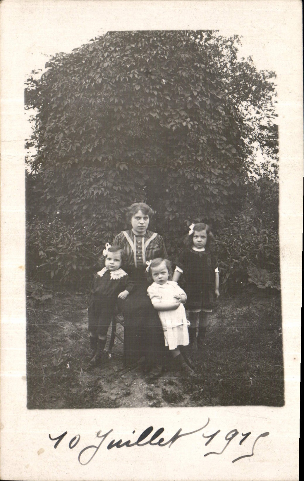 CARTE PHOTO Femme Enfants