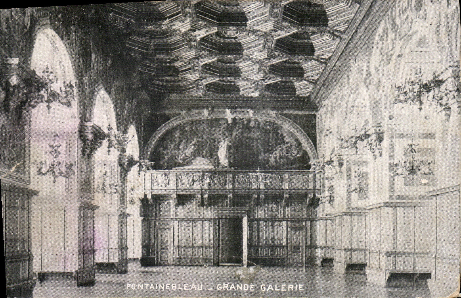 Fontainebleau — Grande Galerie — Éditeur non identifié, n° de série non visible