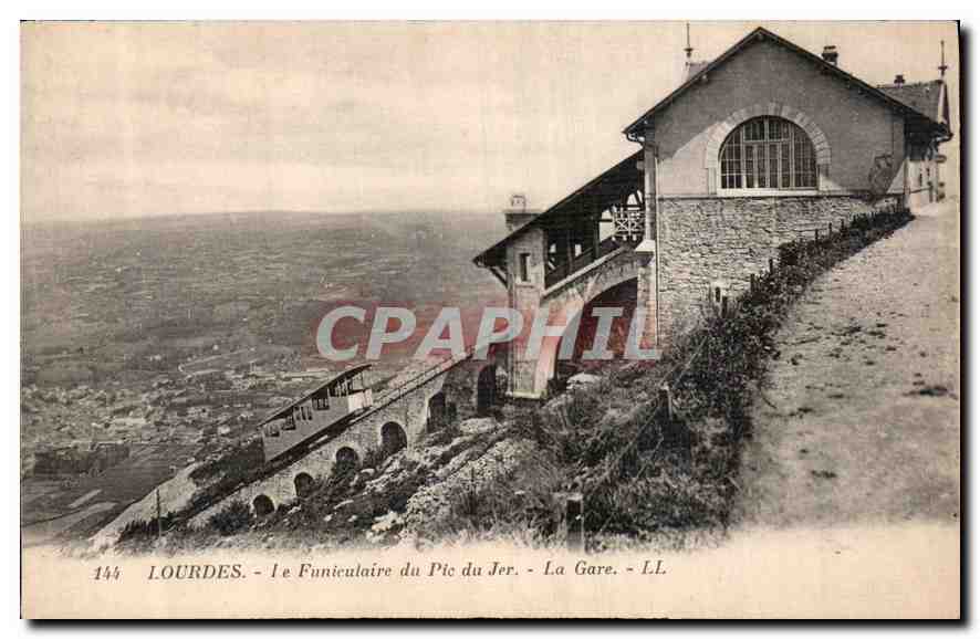 CPA Lourdes le Funiculaire du Pic du Jer la Gare 