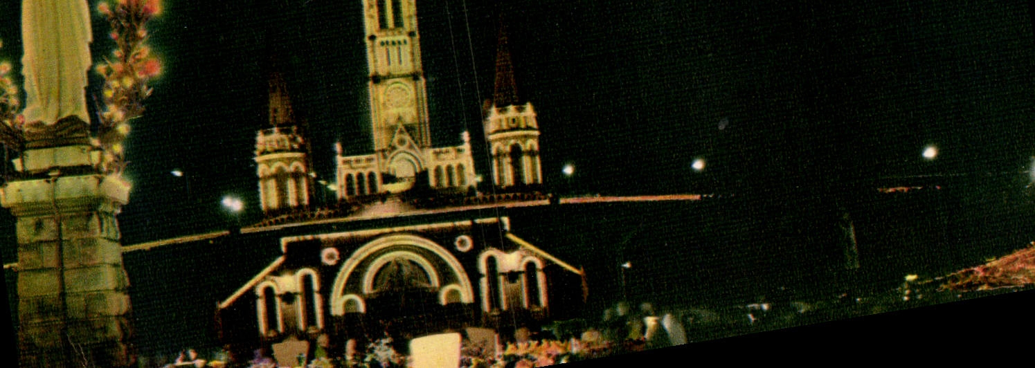 CPA Lourdes Htes Pyr Grandes Illuminations 