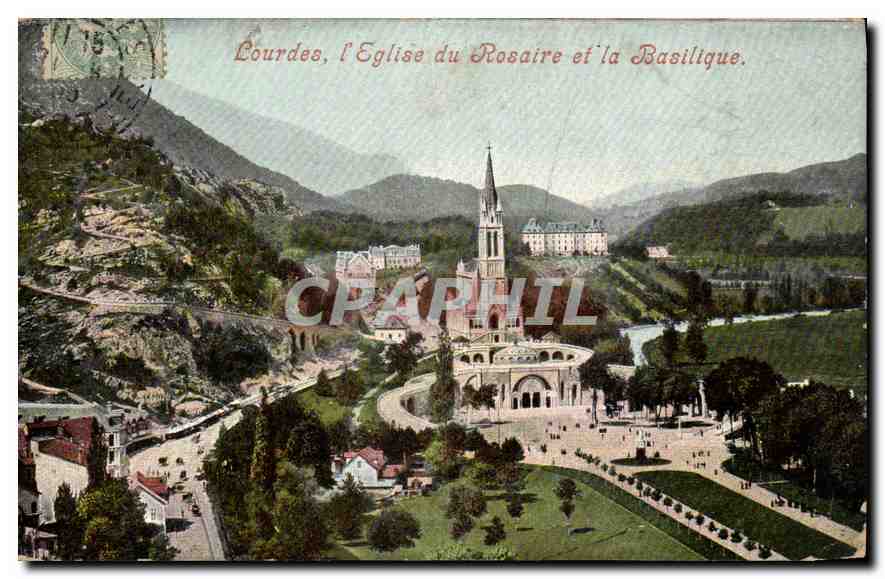 CPA Lourdes l'Eglise du Rosaire et la Basilique 
