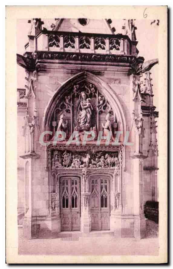 CPA Chateau d'Amboise porte de la Chapelle St Hubert construite par Charles VIII au XV siecle 