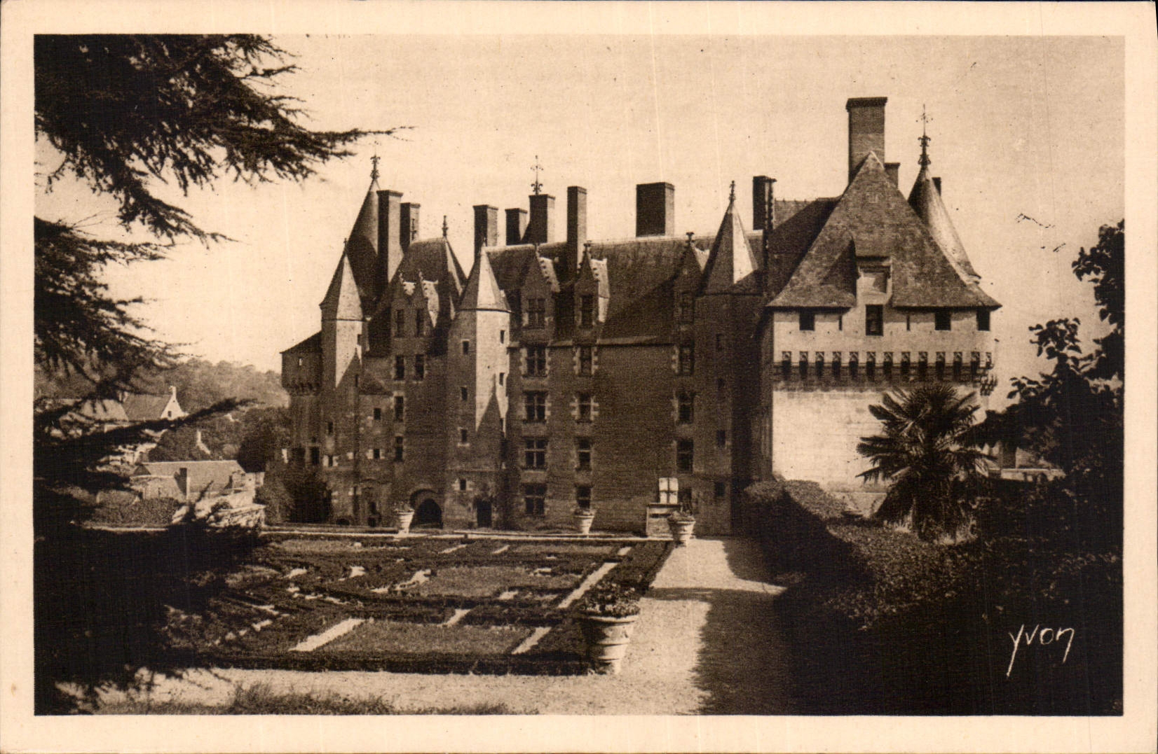 CPA Chateaux de la Loire Chateau de Langeais Indr et loire Facade Interieure 