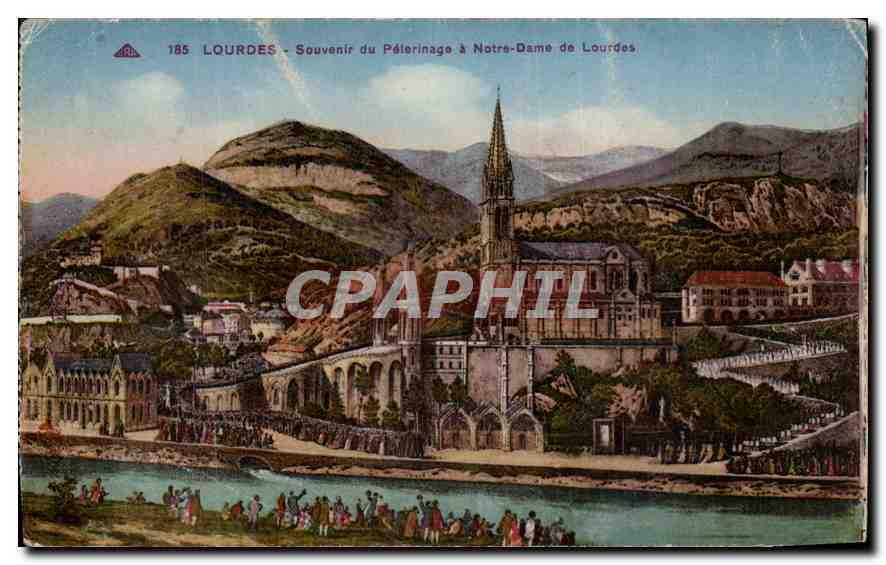 CPA Lourdes Souvenir du Peterinage a Notre Dame de Lourdes 