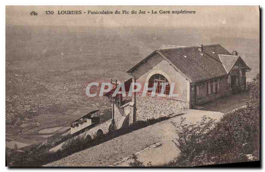 CPA Lourdes Funiculaire du Pic du Jer La Gare superieure 