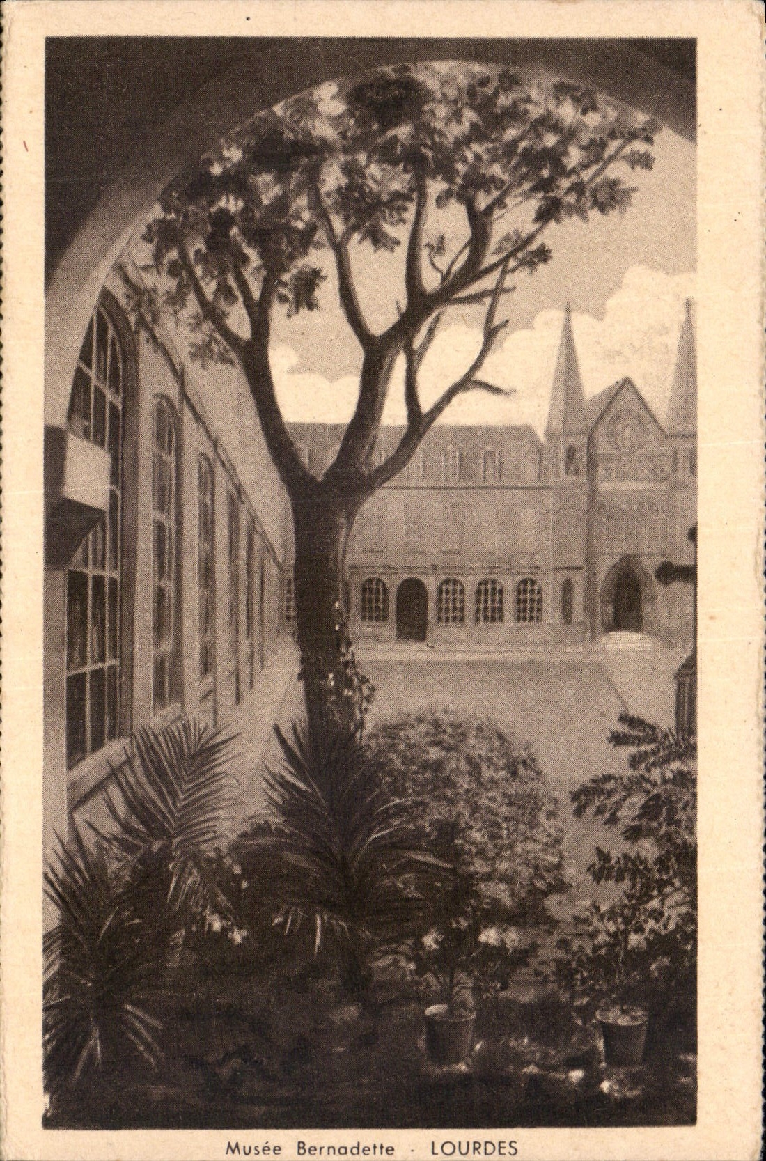 CPA Musee Bernadette Lourdes Le Couvent Saint Gildard a Nevers 