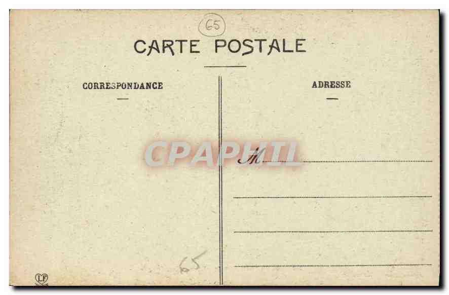CPA Les Hautes Pyrenees Gavarnie Vue generale du Cirque  — Verso