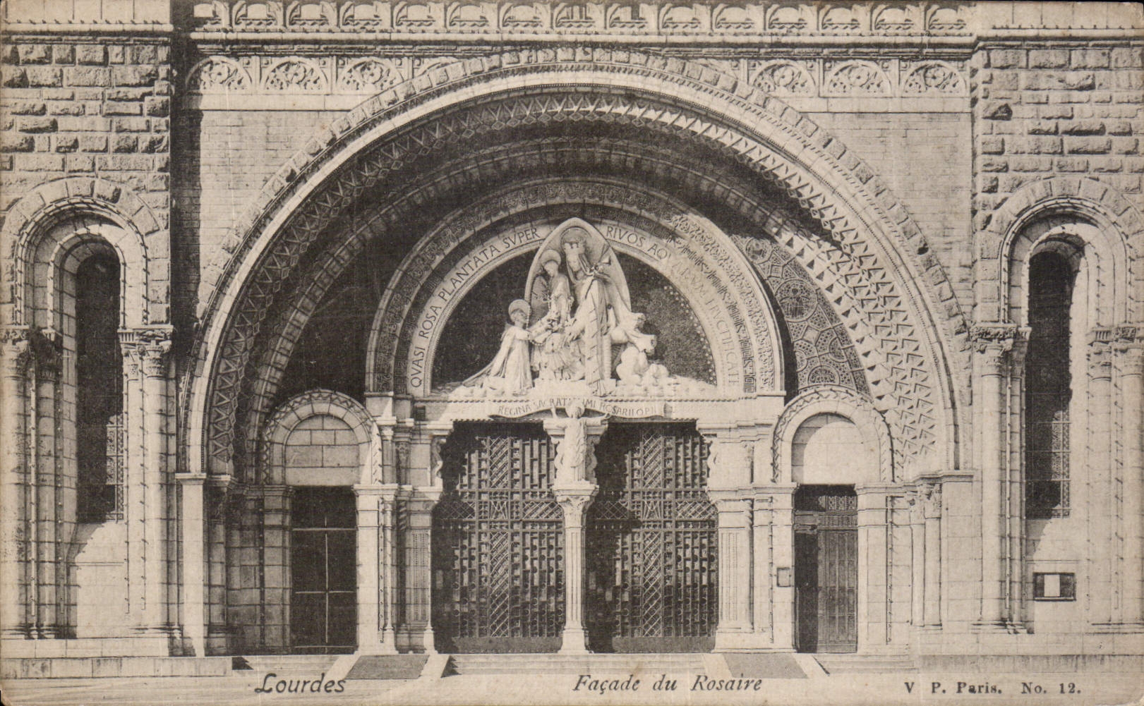 CPA Lourdes Facade du Rosaire 