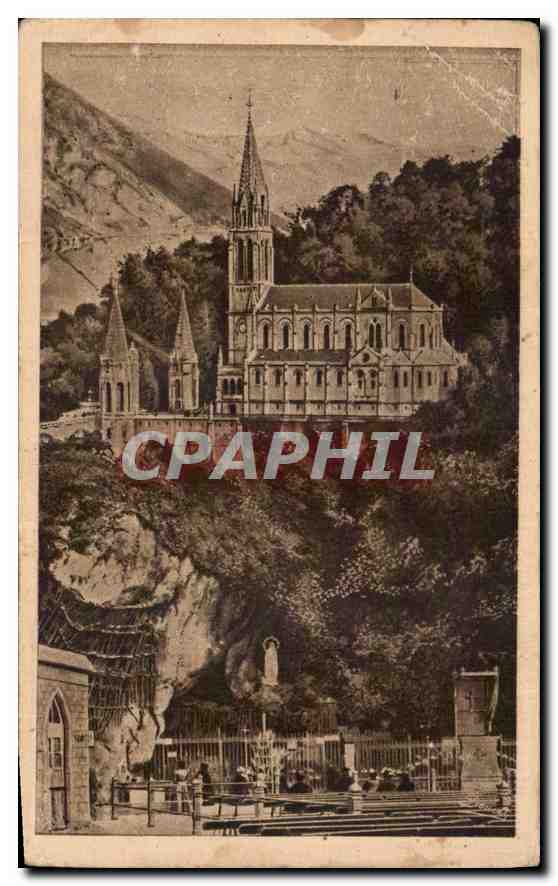 CPA Lourdes La Grotte et la Basilique 