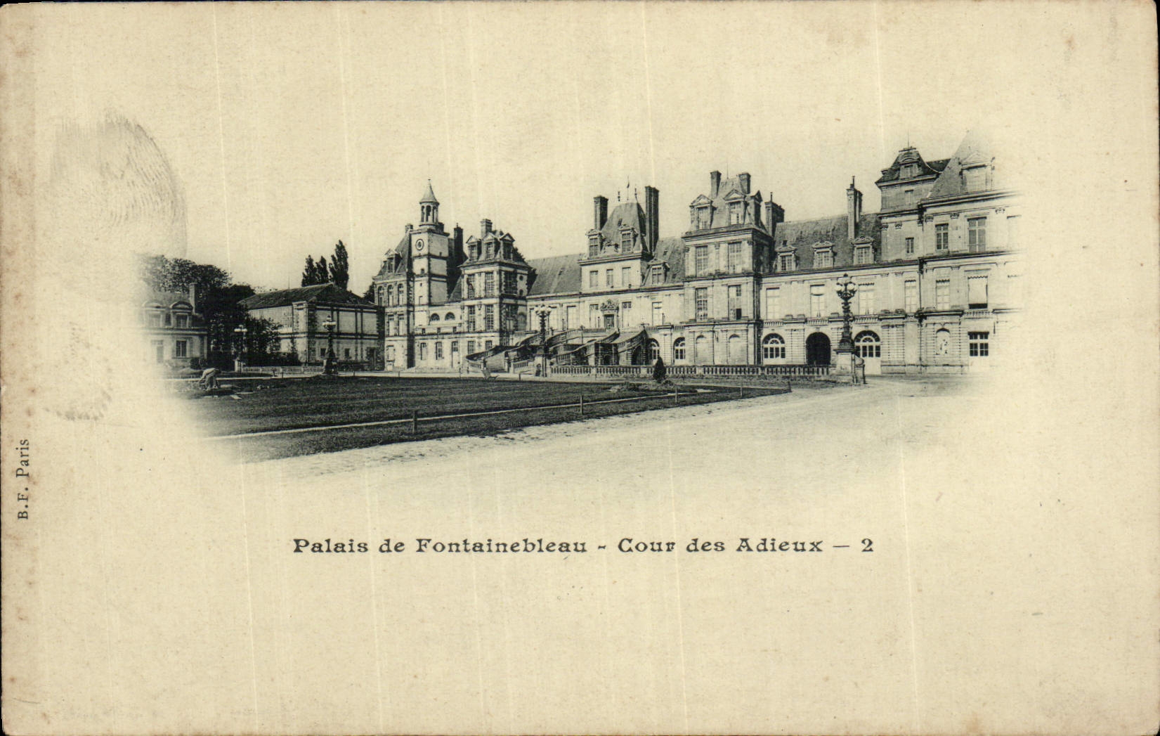 Palacio de Fontainebleau — Cour des Adieux — B.E. París — n.º 2