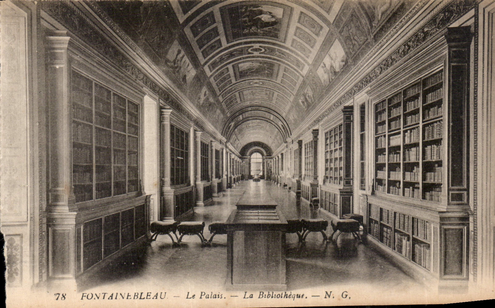 Fontainebleau — Der Palast — Die Bibliothek — N. G.
